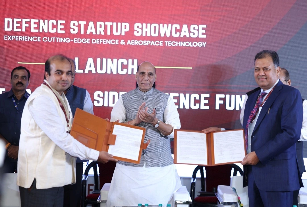 Empowering Defence Startups: SIDBI Joins IIT Kanpur Defence Showcase and Signs MoU with SIIC
